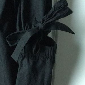 Who What Wear Tops - Black vneck open elbow sleeved blouse Who What Wear Tops - Black vneck open elbow sleeved blouse